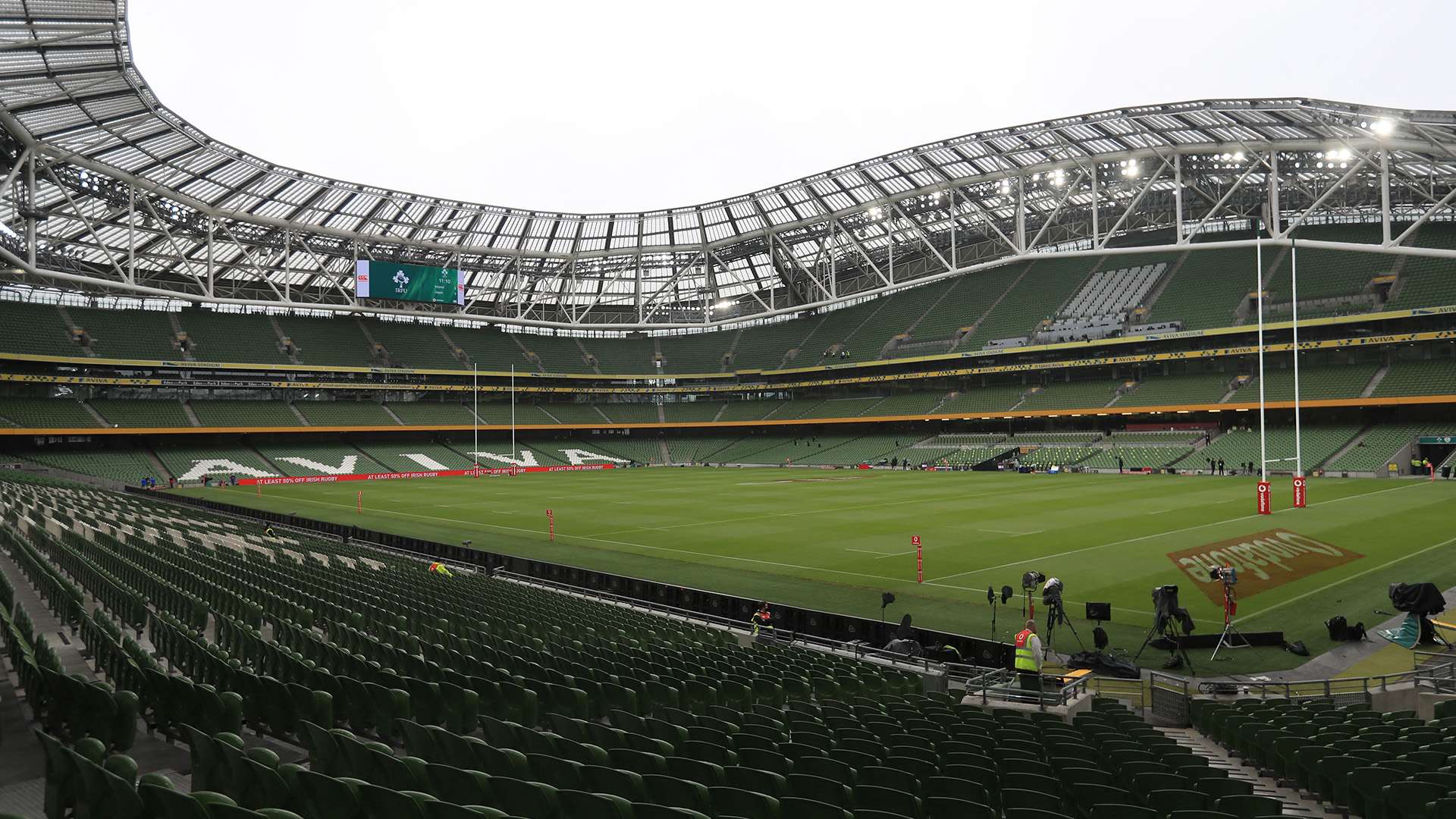 在维护赛场 在维护赛场